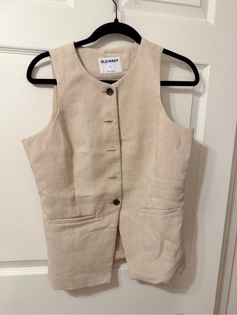 Old Navy Neutral Linen-Blend Sleeveless Button Vest - Beige